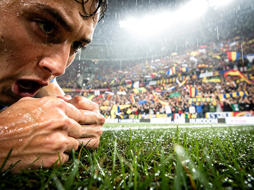 Philadelphia Phillies Prospect Aidan Miller Back Issue Clouds 2026